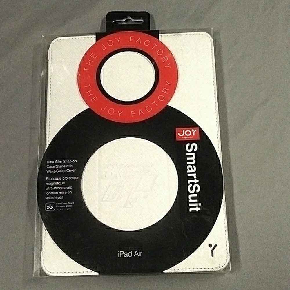 The Joy Factory SmartSuit - Ultra Slim Snap On Stand/Case with Wake/Sleep Cover